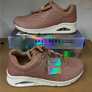 Skechers rose gold glitter bomb size 10